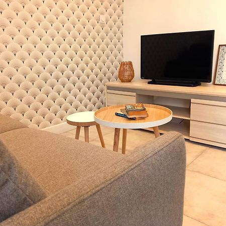 #2 Studio # Place Charmante Toulon Bagian luar foto