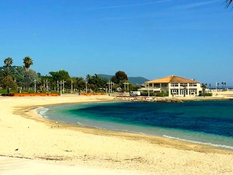 #2 Studio # Place Charmante Toulon Bagian luar foto